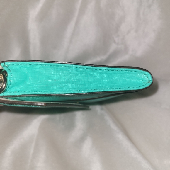 kate spade Envelope Crossbody/Clutch - Picture 5 of 10